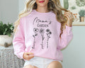Custom Mama's Sweatshirt  Children Name, Gift for Mom, Personalized Mom Sweater Minimalist Mommy Custom Gift for Mother, Flower Sweatshirt